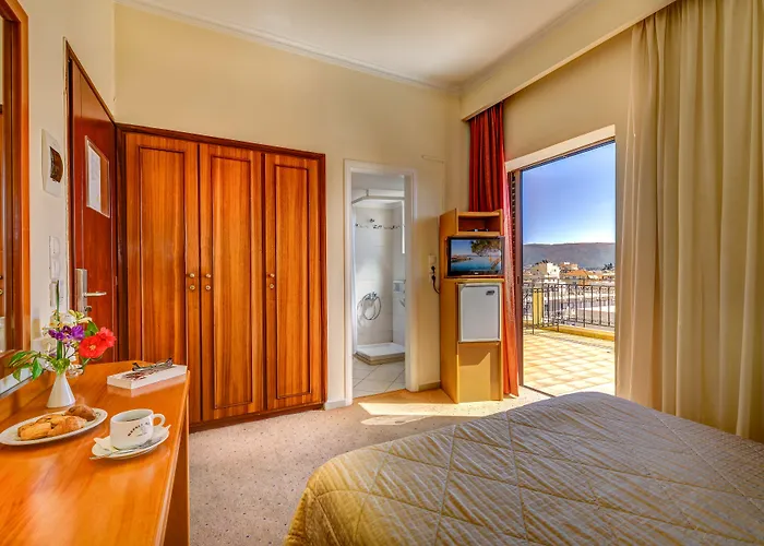 Chrispy Living Ex Nefeli Готель Ханья (Крит)