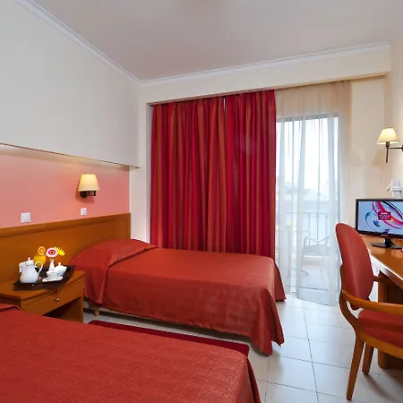 Hotel Chrispy Living Ex Nefeli 3*