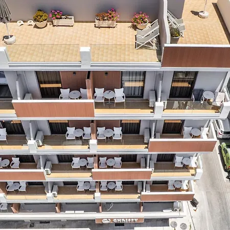 Hotel Chrispy Living Ex Nefeli 3*