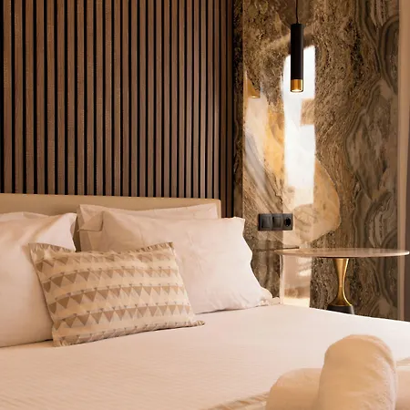 Chrispy Living Ex Nefeli Otel 3*
