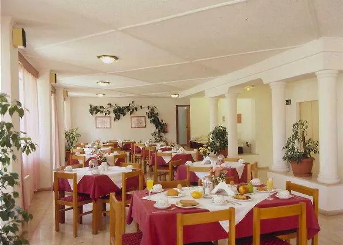 Chrispy Living Ex Nefeli 3* Hriszí Aktí Haniá