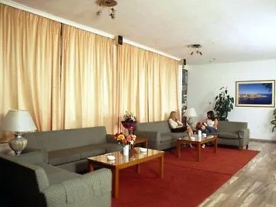 Chrispy Living Ex Nefeli 3* Hriszí Aktí Haniá